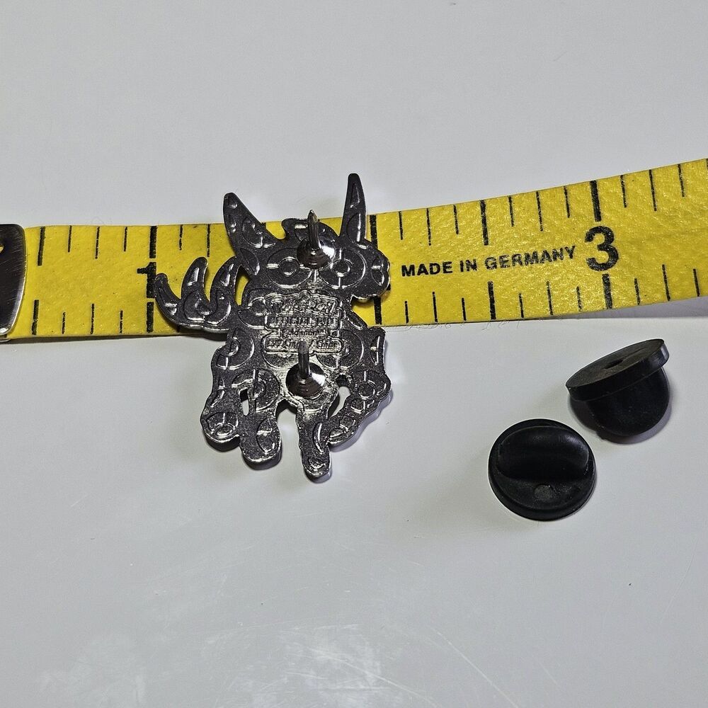 Pokemon Origin Forme Palkia Pin TCG Badge Accessories Silver Tone Pink Enamel - Picture 6 of 10
